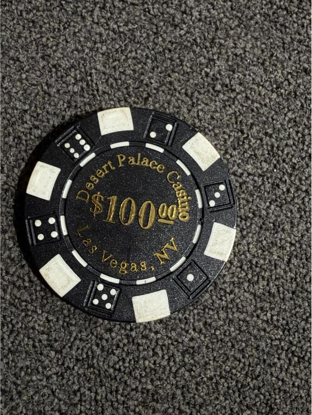Desert Palace Casino Las Vegas, NV $100.00 Casino Chip!